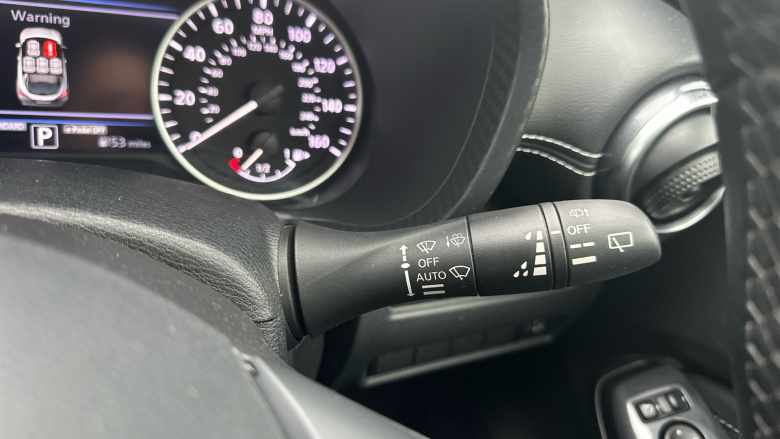 Nissan Juke 1.6 Hybrid N-Connecta 5dr Auto Hybrid Hatchback